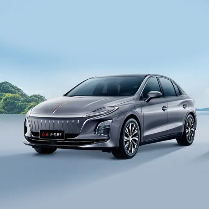 Vehicul cu energie nouă Hongqi E-QM5